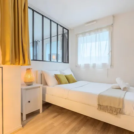 Apartamento 1 Bedroom With Balcony - Near Metro